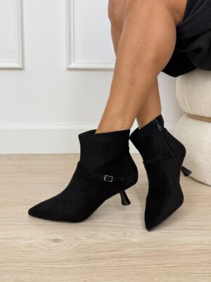 f838de8d-0f62-4a29-b966-33fc76b1b75c