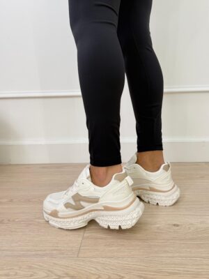 5d8b5b51-4f68-490b-b67a-fa185819f4d9