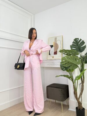 6fe60a81-8a89-480a-88d5-d1d51336f690