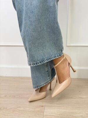 82cce065-c8c1-4a9f-a4e3-4b4bcc8fc6a1