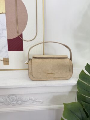 88743ad8-abde-4b03-a43f-7fbd48e9707a