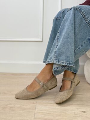 d2d20364-8de7-43aa-9afd-1fcb624652ad