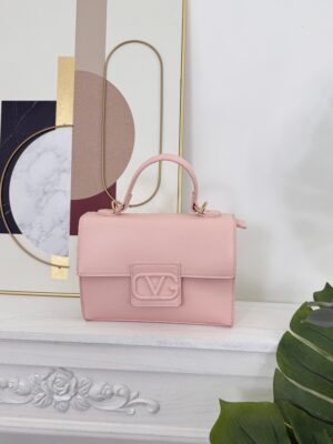 ee374a2e-67df-4560-8b02-f911b556c034