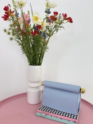 13ec8c97-c366-4170-b847-b5e0ea273dd6