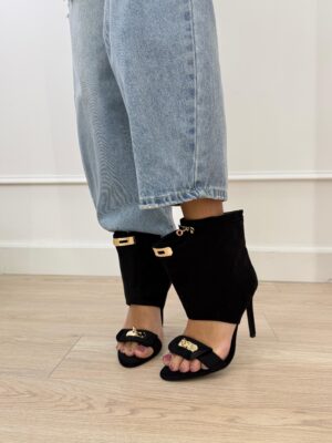 17bfab00-02bd-4c1c-aebf-ecf7a3f40d64