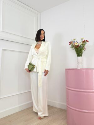 21fff749-c02d-4f58-a276-e964f574b8e5