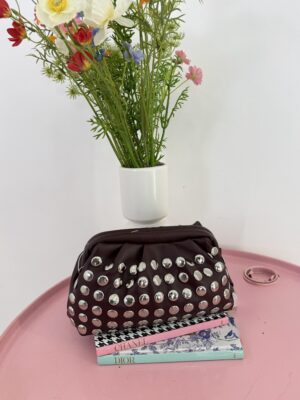 3d989fae-214b-46d1-94e3-1049a73f53a1