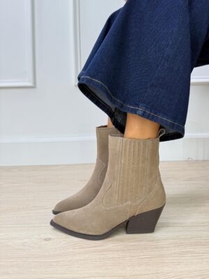 43124509-7fd3-4728-bed3-85f850834ddc