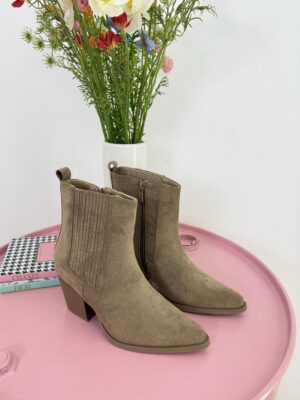 4911adda-b2d3-47f8-8662-d061980e8c58