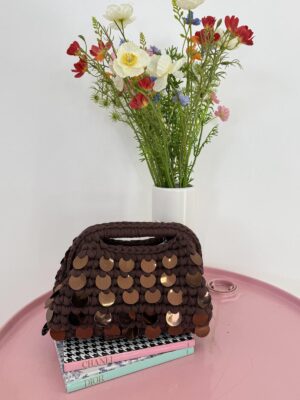 721a3102-42d5-48c4-b056-7421c533f8d1