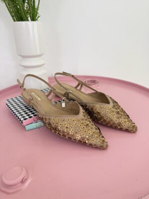 726720ef-c252-4967-b0dd-a08d481eb6ae