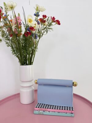 8a70badf-3d78-4578-bb48-d07caf401d01