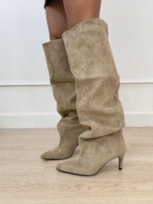 8e5af337-1347-4c02-b082-3436fc798484