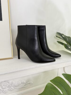 aa14453c-a256-4376-aa9e-6487c2a20a29