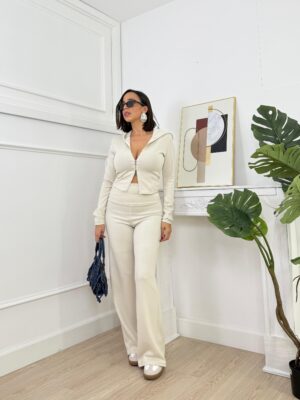 b7239fbf-bd29-4f22-97ce-e201a9ef2af3-2