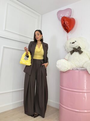 d894e711-ebd2-41f5-aa49-e736205daf4c