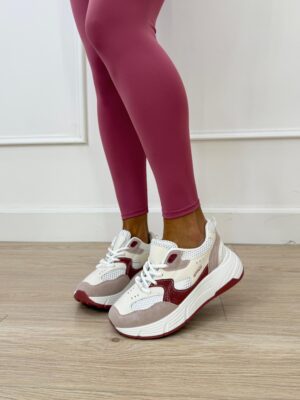 d9fab4c5-a8c1-4f6b-96fa-1e679667a99e