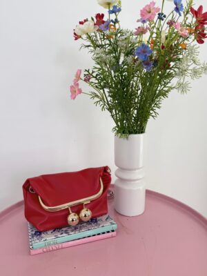 2f94ebc0-42b1-4c9e-a532-f22062a25670