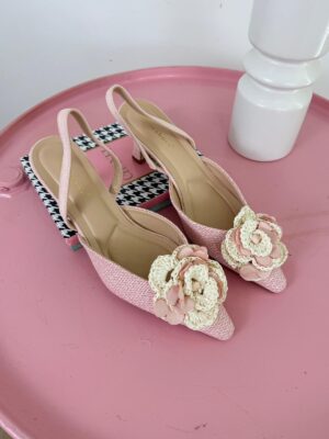 366b9c88-e183-4170-90a6-9c818ca2c42f