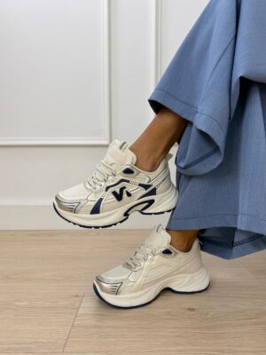 3e9c34dc-5ee6-4e6d-98e8-cfe2e8499d8d