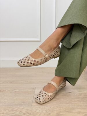 4b603ab7-c0e5-440a-bfc8-3139c8bb199b