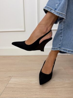 68a10efa-997a-4497-b93f-45813ce2980f