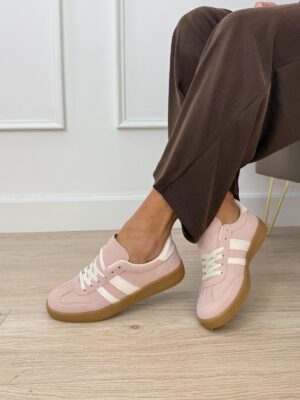 69987dc6-26fb-4d01-b74e-e7f55673962f