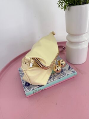 95b50181-bb03-4a91-bd0c-5e310b2e0563