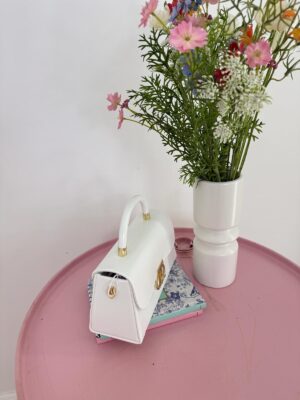 ad2955e0-9d02-465a-a7e4-17aab2661dac