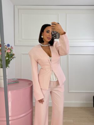 b09d153b-fff2-409a-a4c3-3eb45bf8b3a0