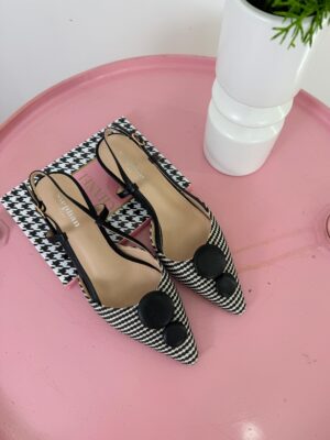 d6a55c55-714b-4fed-b39b-a7e2e287f457